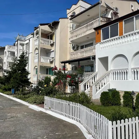 Apartmán Уютное Гнездышко *